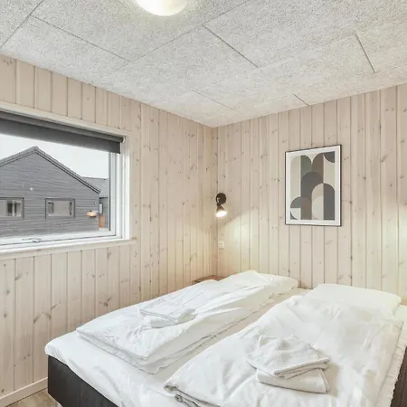 Lovely In With Sauna בית נופש