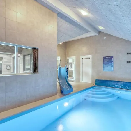 Lovely In With Sauna בית נופש *