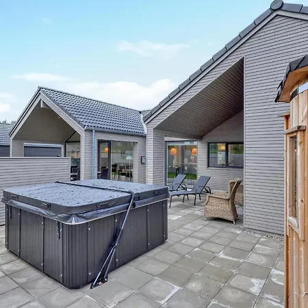 בית נופש Lovely In With Sauna Jesendorf