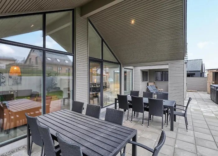 Lovely In With Sauna 別荘